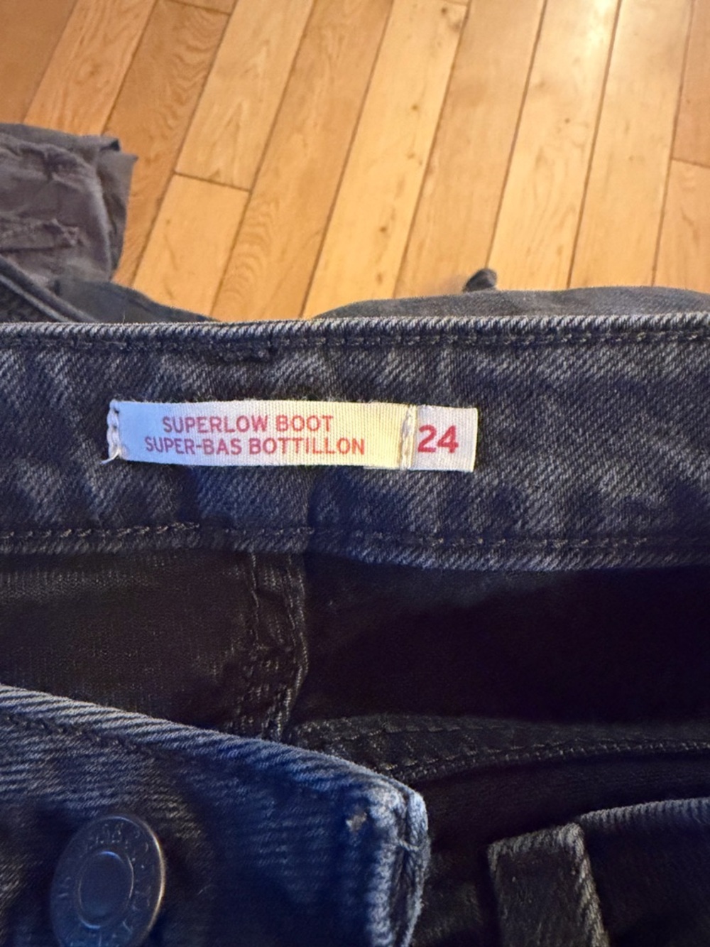 Superlow Boot Women’s Levi Jeans in Dark Black